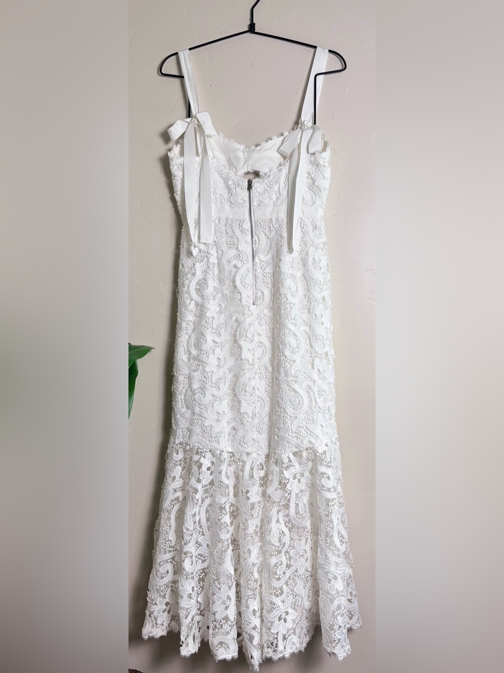 SAYLOR Lesli White Lace Midi Dress XS Bridal Bow Cutout Revolve Free People NWOT - Picture 7 of 16